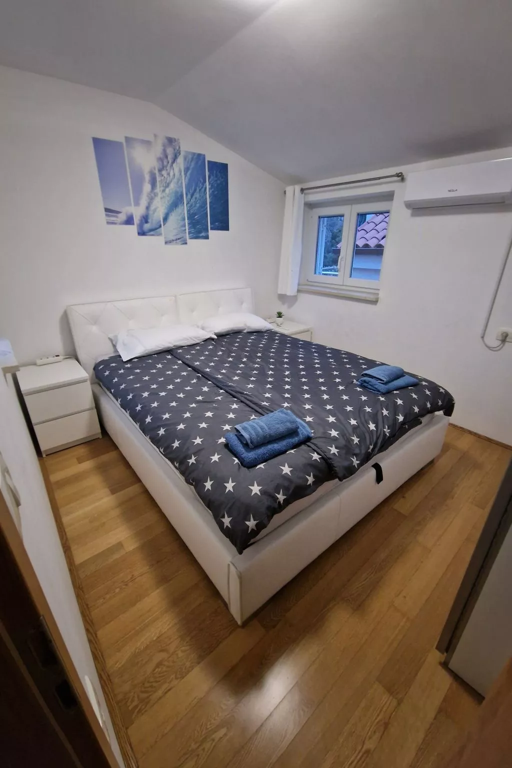 Gemütliche, gepflegte Ferienwohnung-Dedans