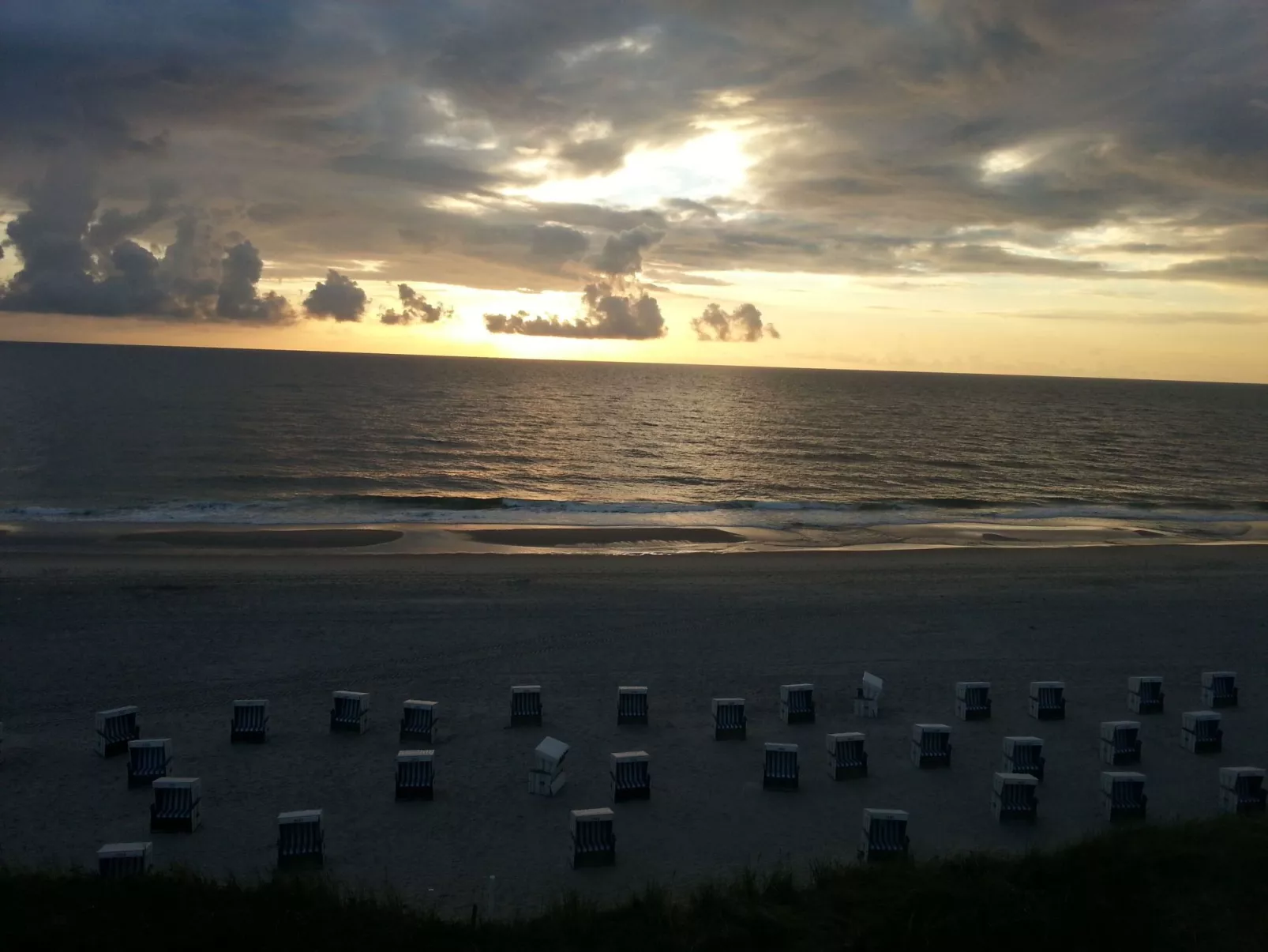 Große Ferienwohnung Morgensünn-am-Strand-Dedans