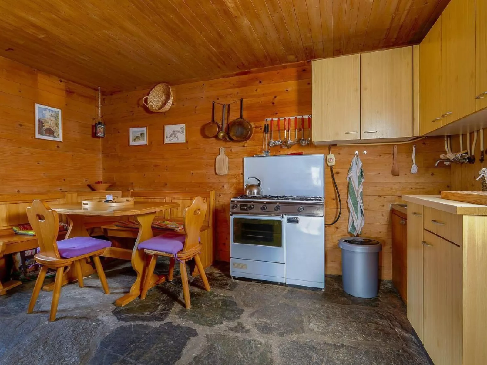 Chalet Nid d'Aigle - Mayen zu vermieten in Wallis-Inside