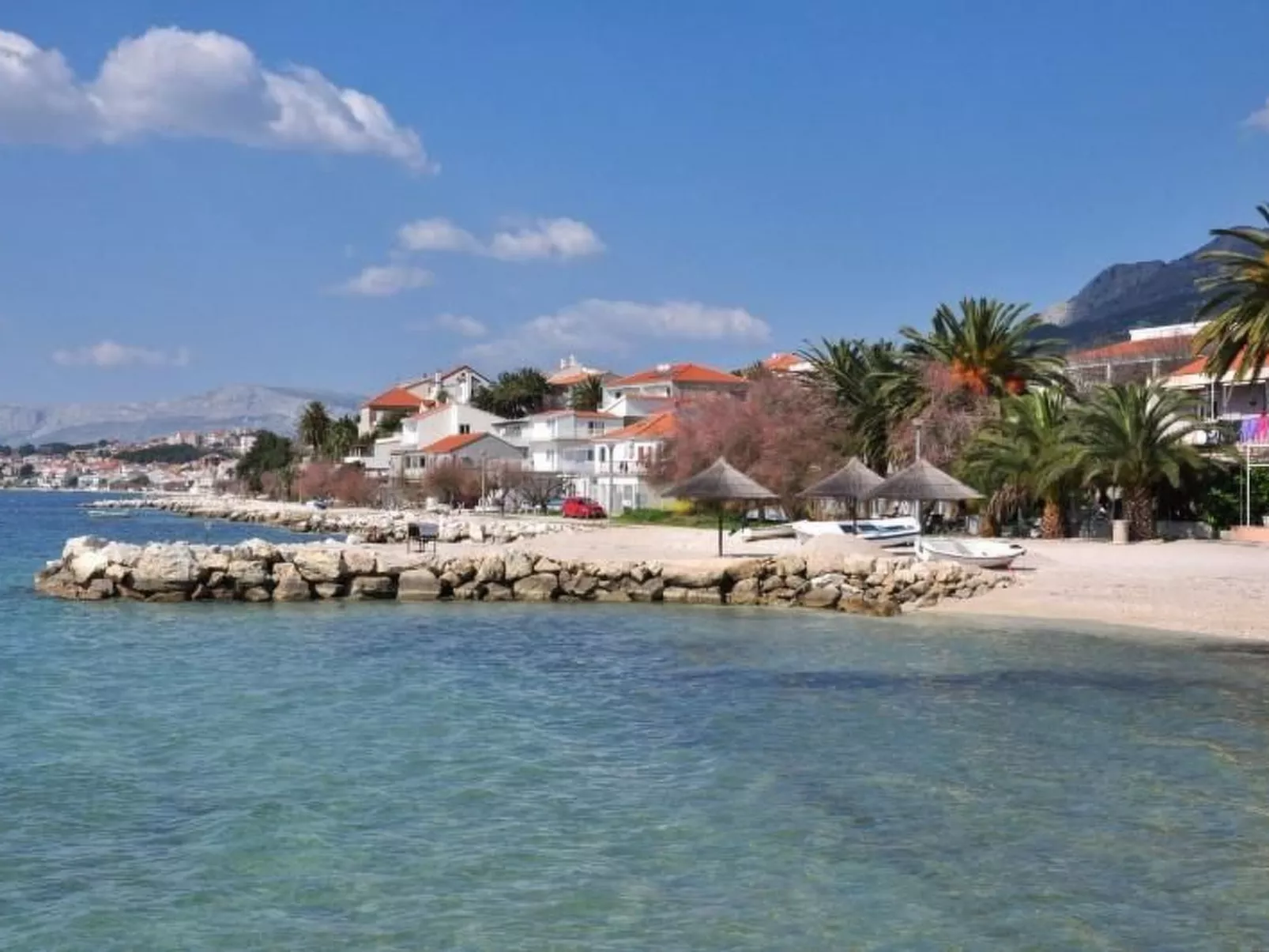 Maric mit Terrasse und Balkon-Dehors