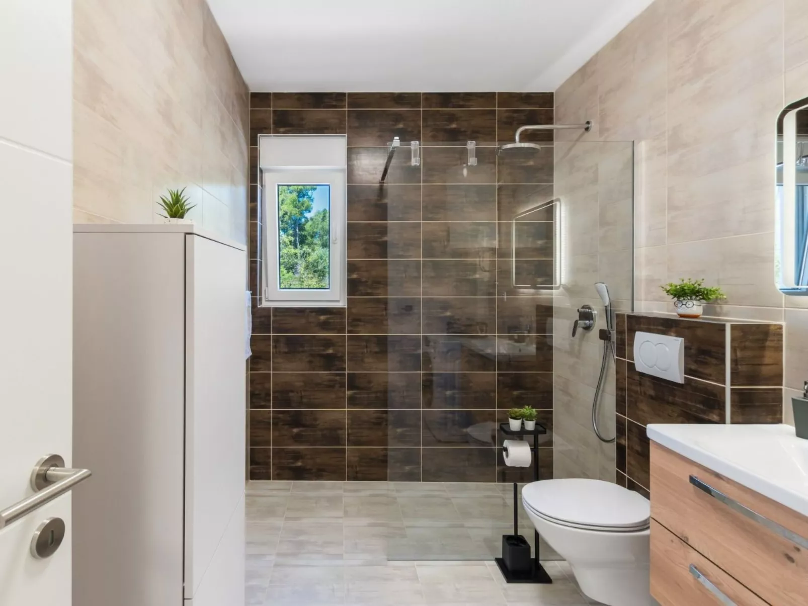 NEU Ferienhaus in Vir -TA Leut Agency-Dedans