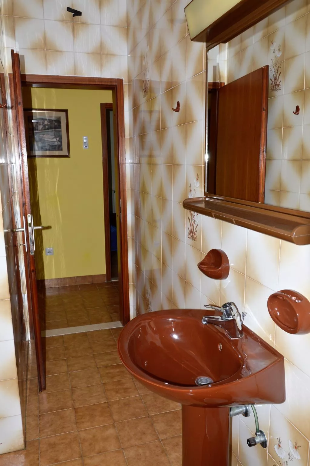 Schöne Wohnung in Poljica mit privatem Parkplatz-Inside