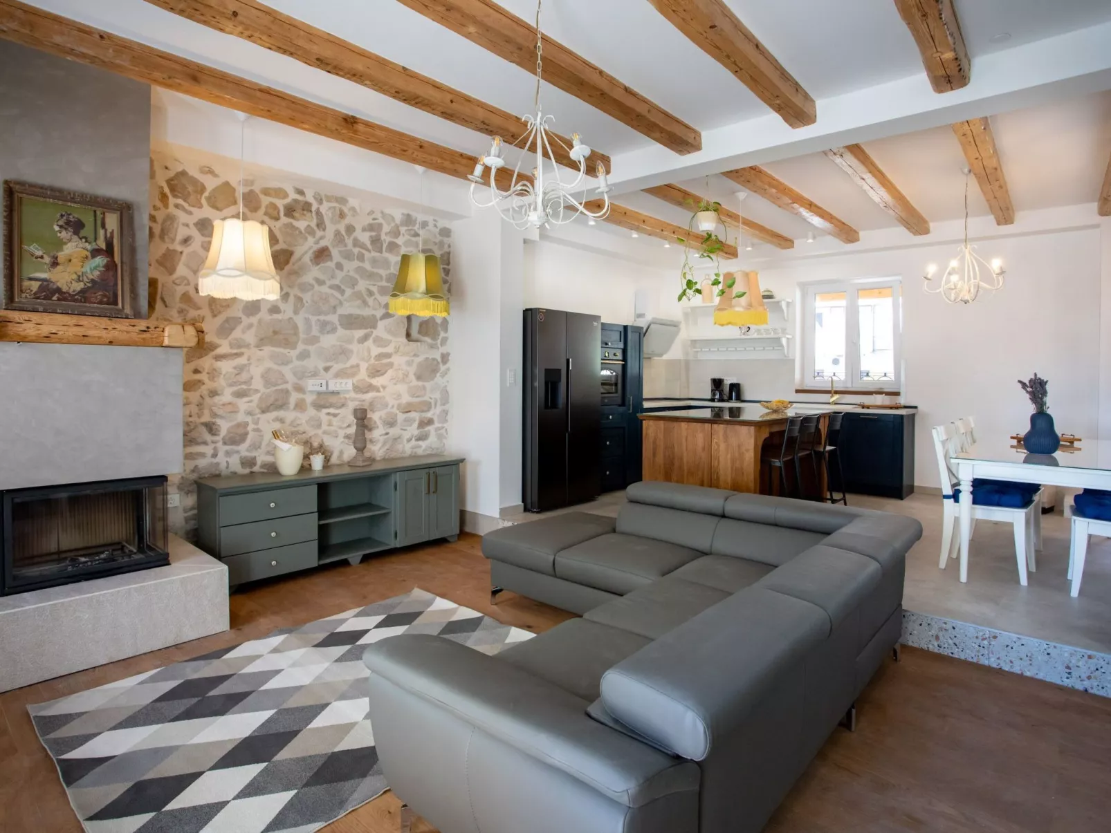 Für 12 Personen ca. 180 m&sup2; in Jesenice, Dalmatien (Gespanschaft Split-Dalm-Dedans