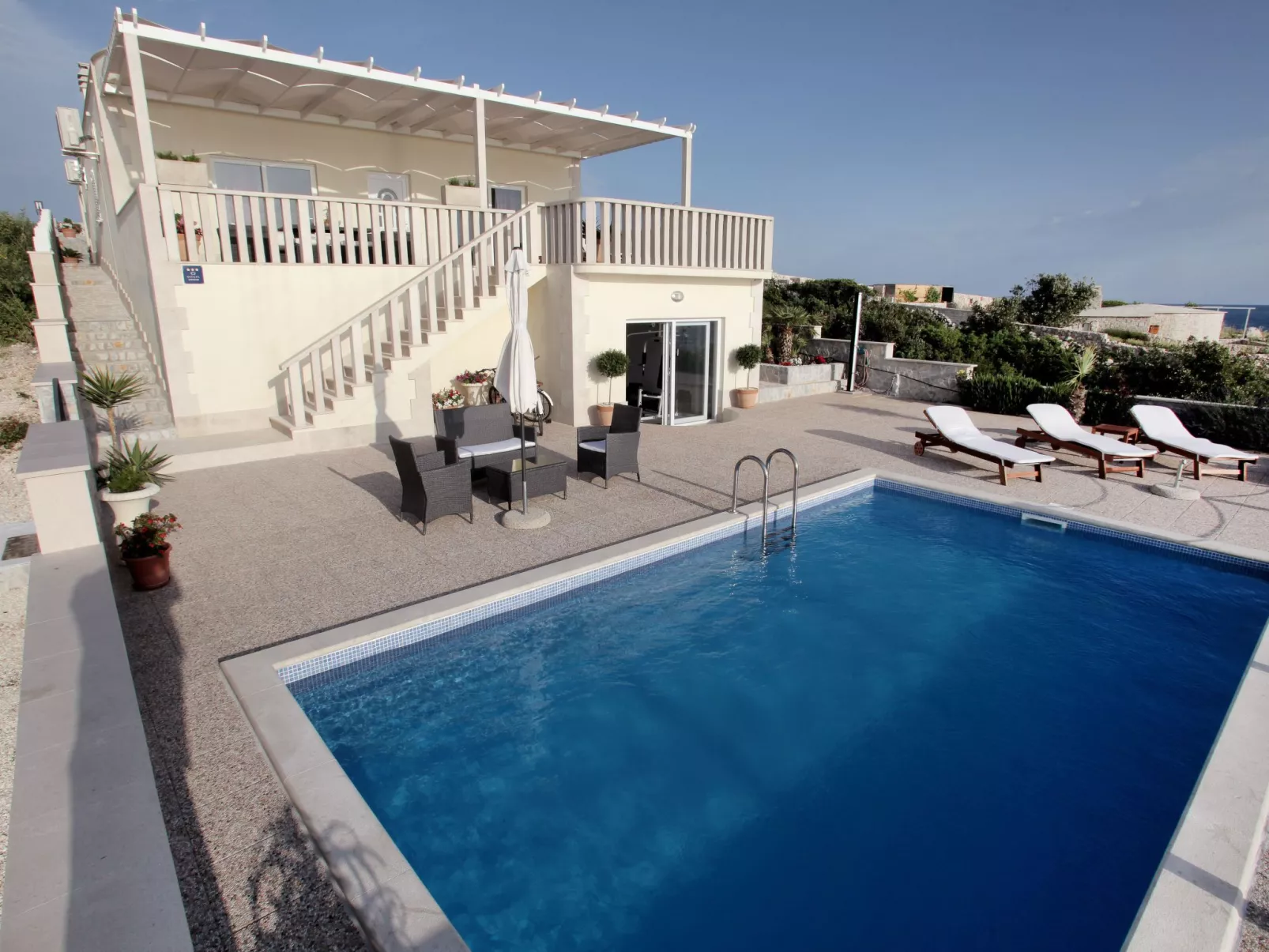 Gemütliches Ferienhaus Anamarija-Outside