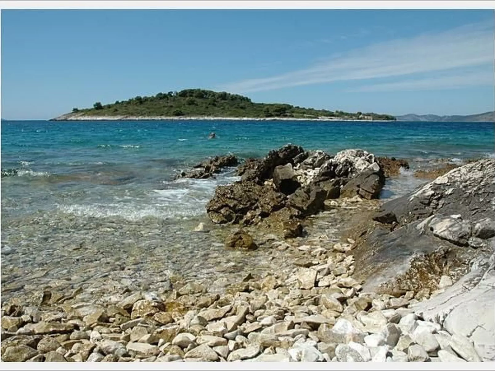 Mit Terrasse und Grill-Outside