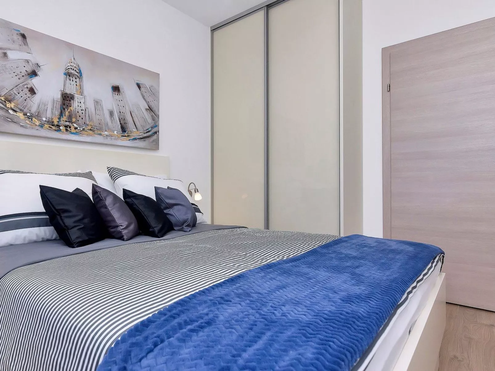 Sergio-Image-tags.info