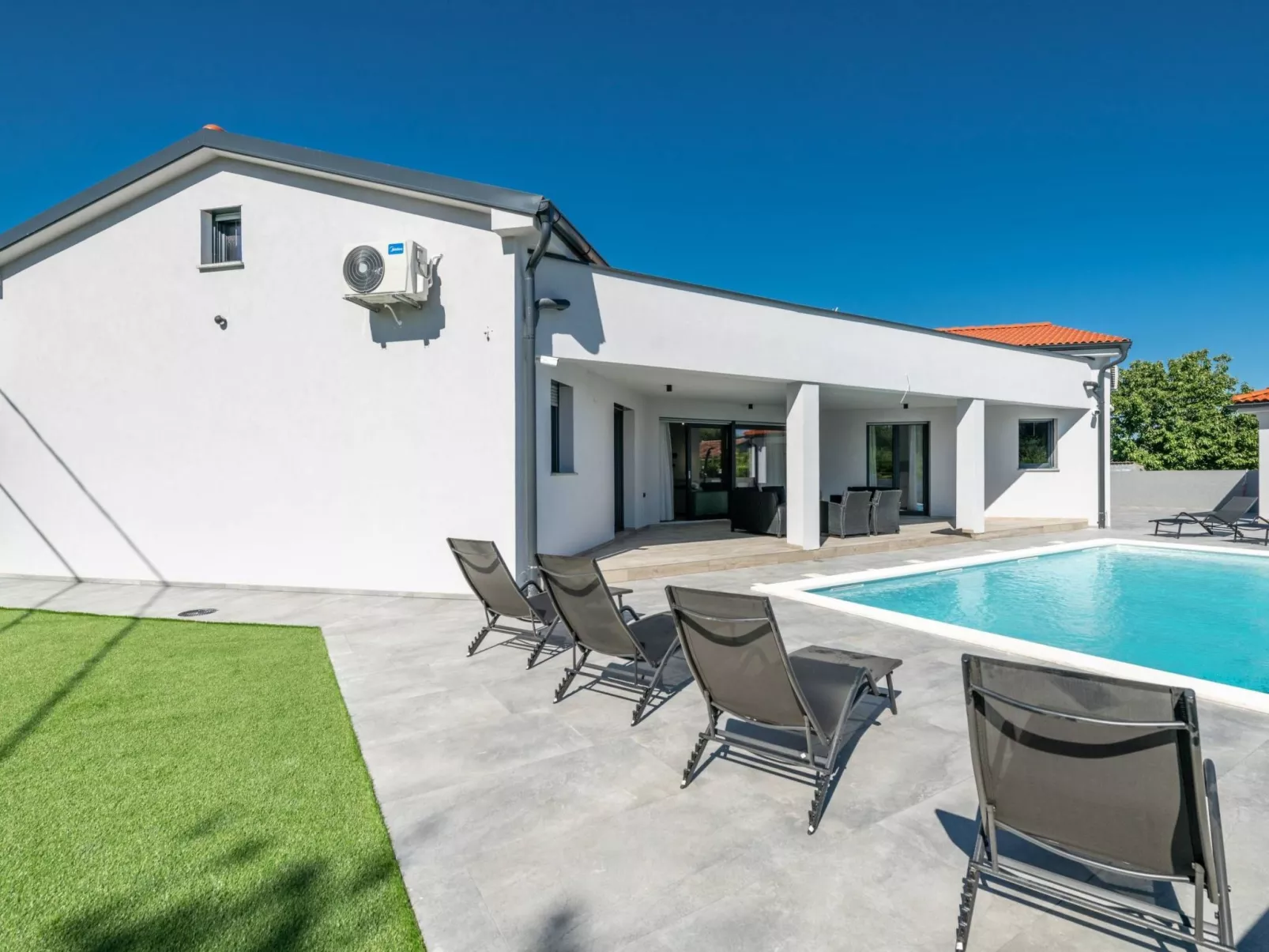 Villa Speranza-Outside