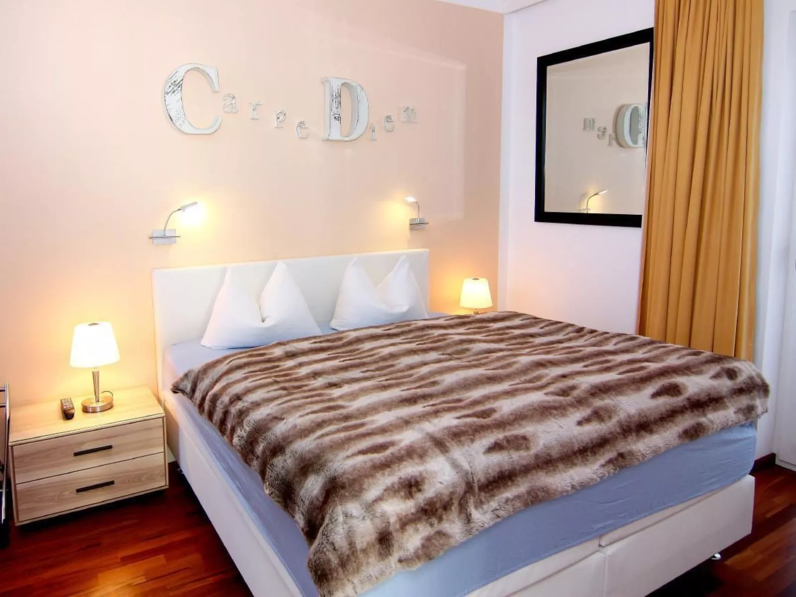 "Haus zum Kapitän"-Dedans