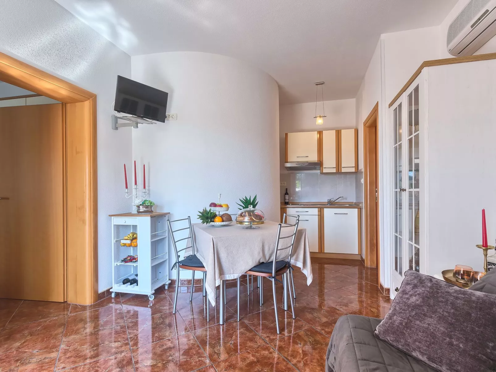 Für zwei Personen mit Terrasse-Inside