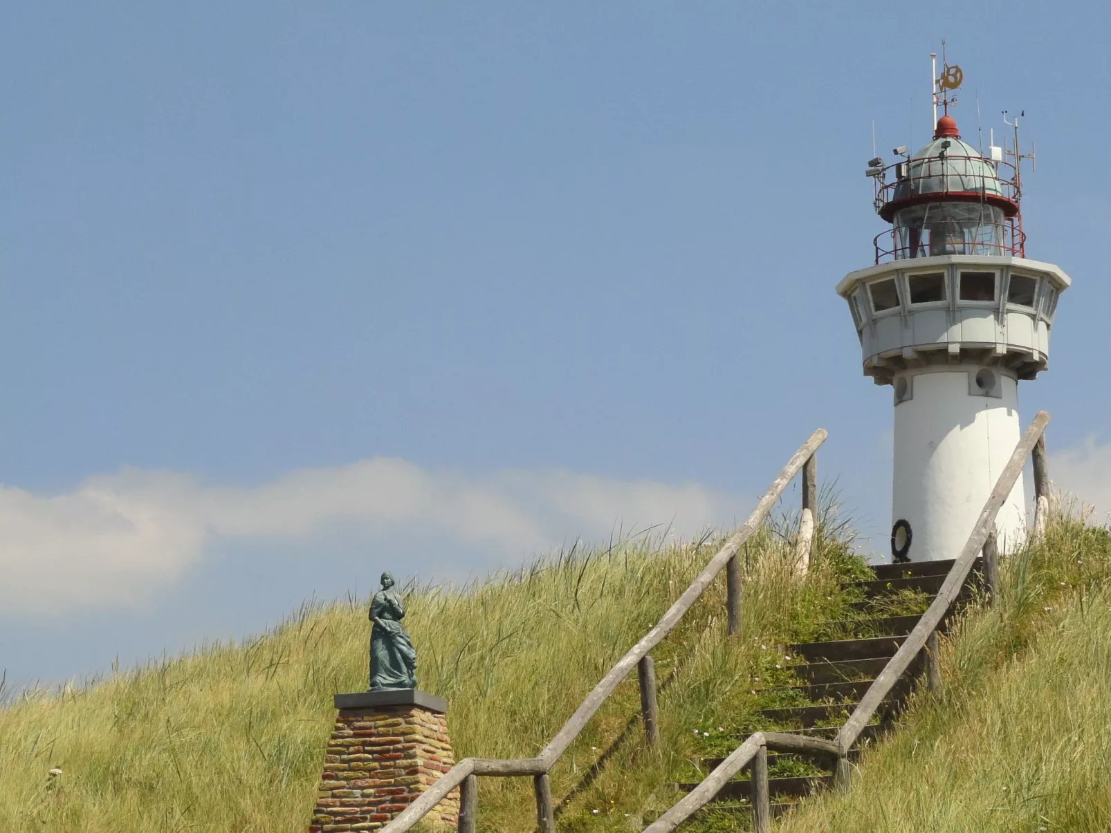 Sommerhaus in ruhiger Lage mit privatem Garten und Terrasse-Outside