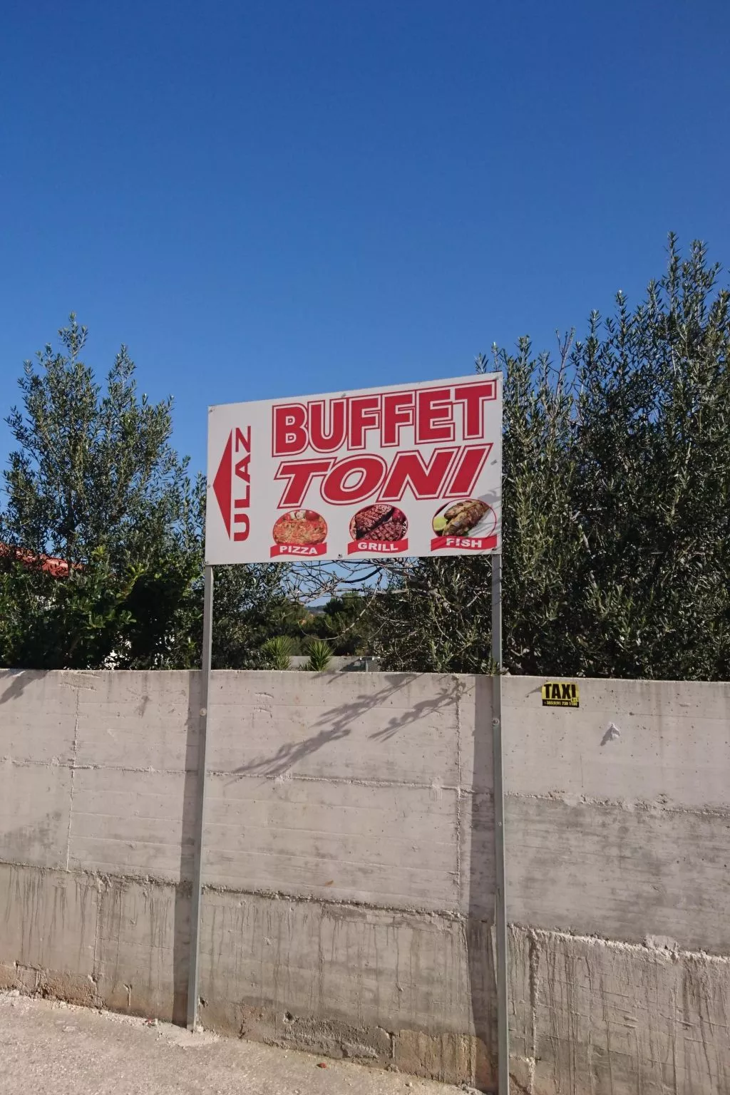 Villa Elena mit Pool, nur 60 Meter zum Meer-Outside