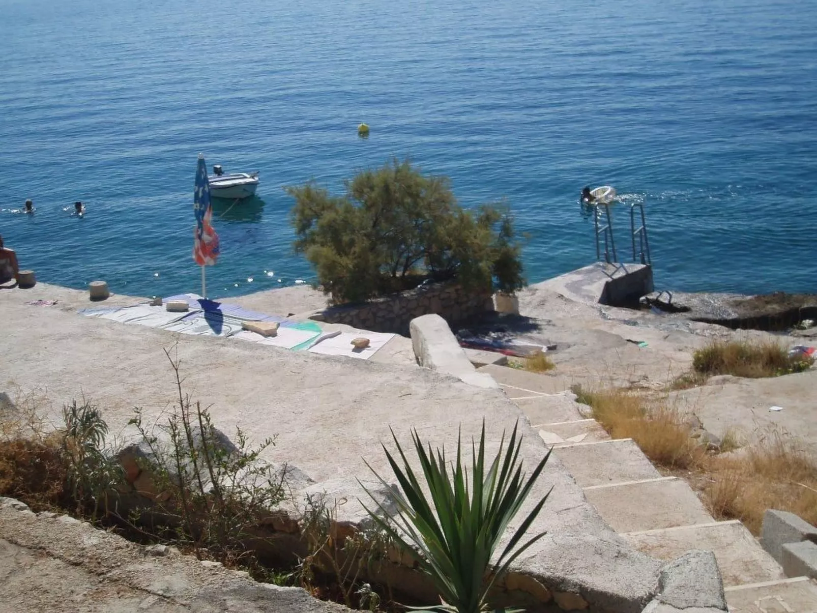 Mit Balkon und herrlichem Meerblick-Outside