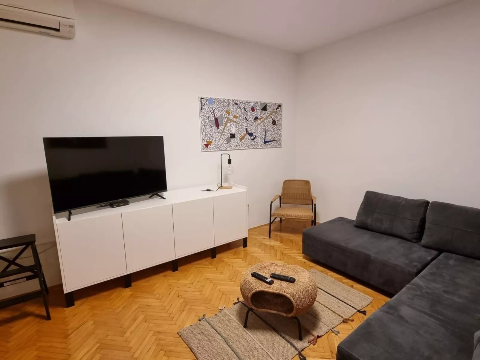 In Zentrumsnähe mit Balkon-Inside