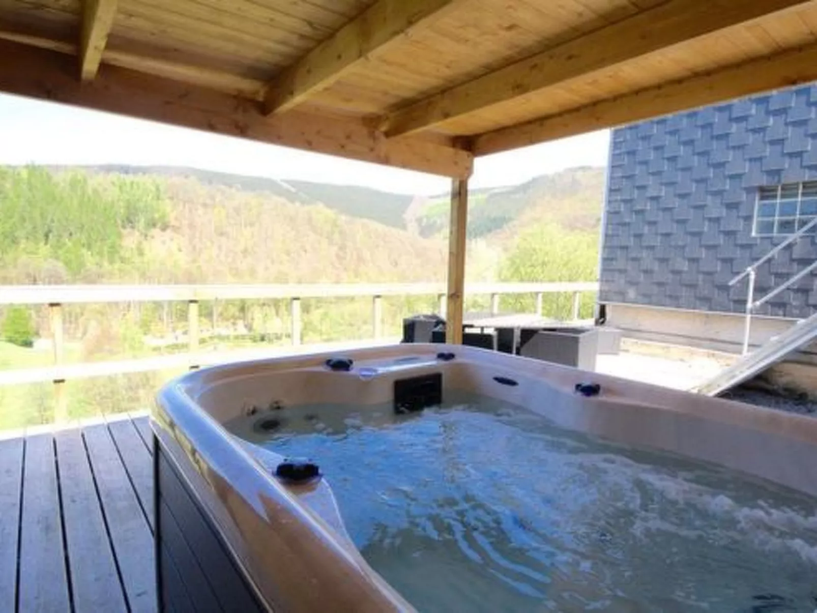 Duplex Ferme Simon 4p mit Jacuzzi und Sauna-Outside