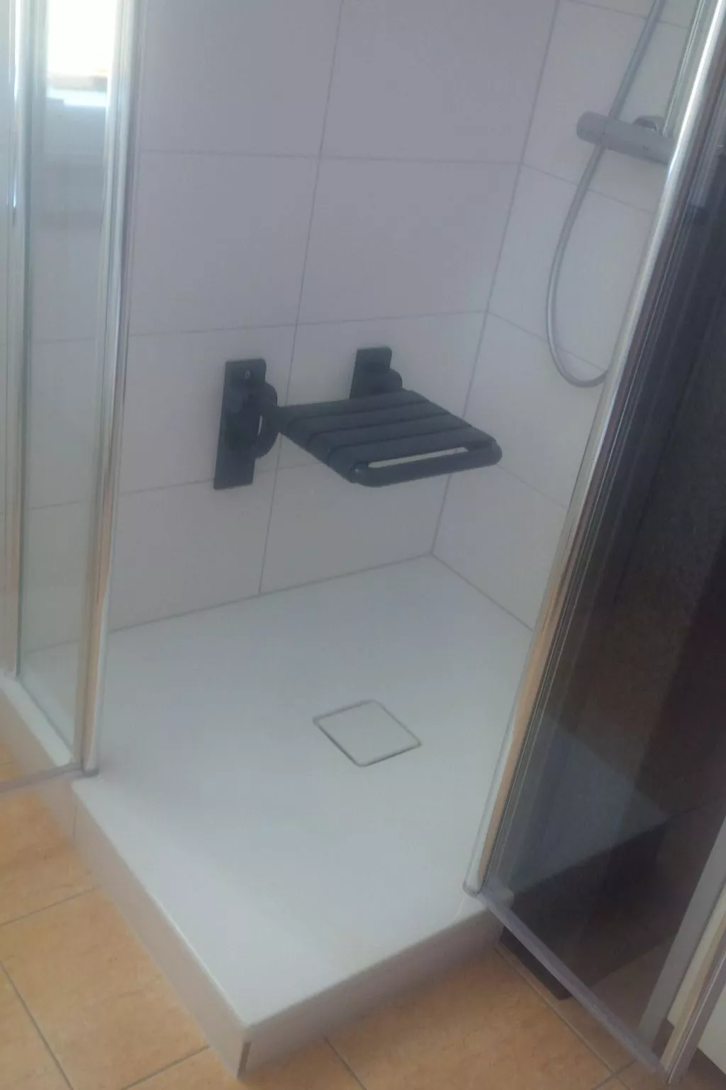 Appartement mit Terrasse-Image-tags.info