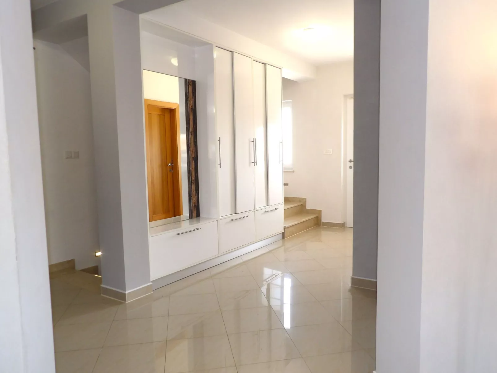 Villa Krase mit Pool-Dedans