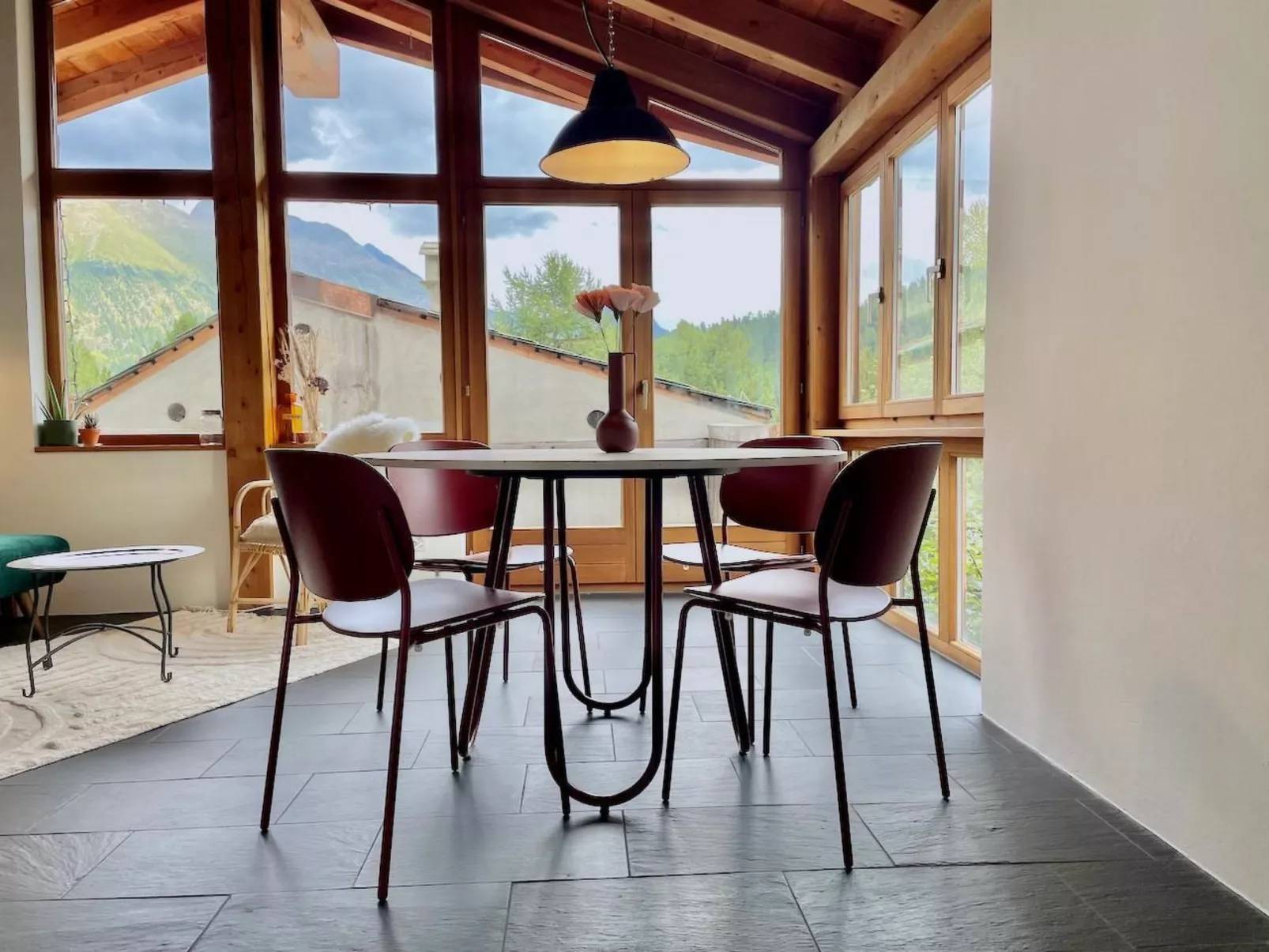 The Green Hut-Image-tags.info