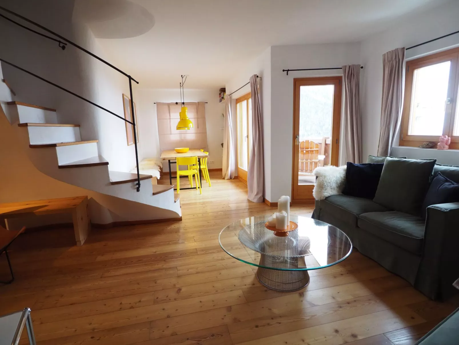 Chesa Aledeia A7-Drinnen