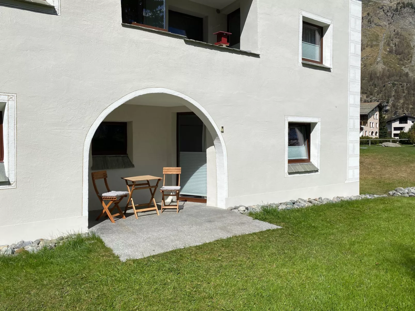 Chesa Muntanella-Outside