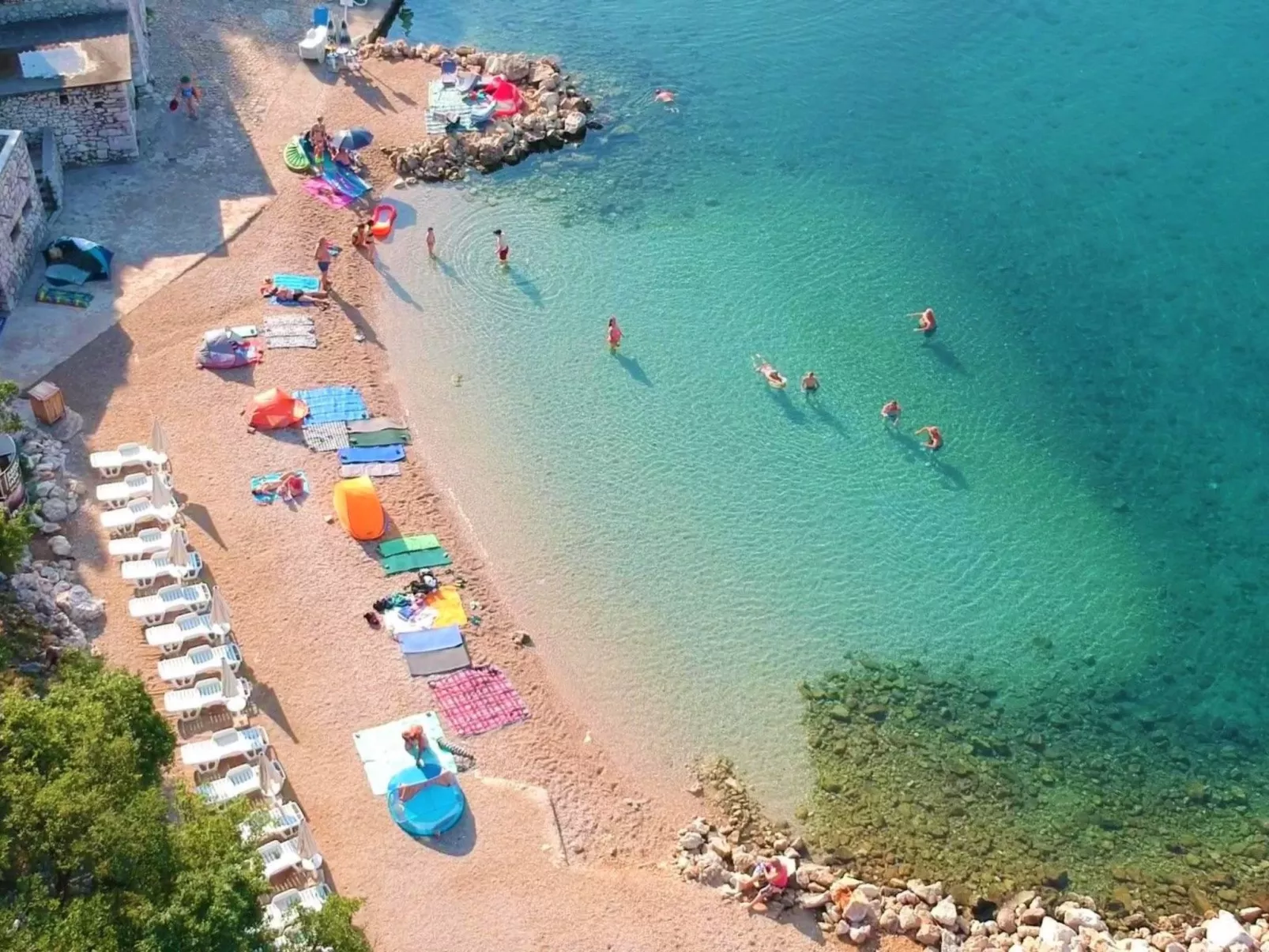 Haus in Dramalj mit gemeinschaftlichem Pool-Dehors