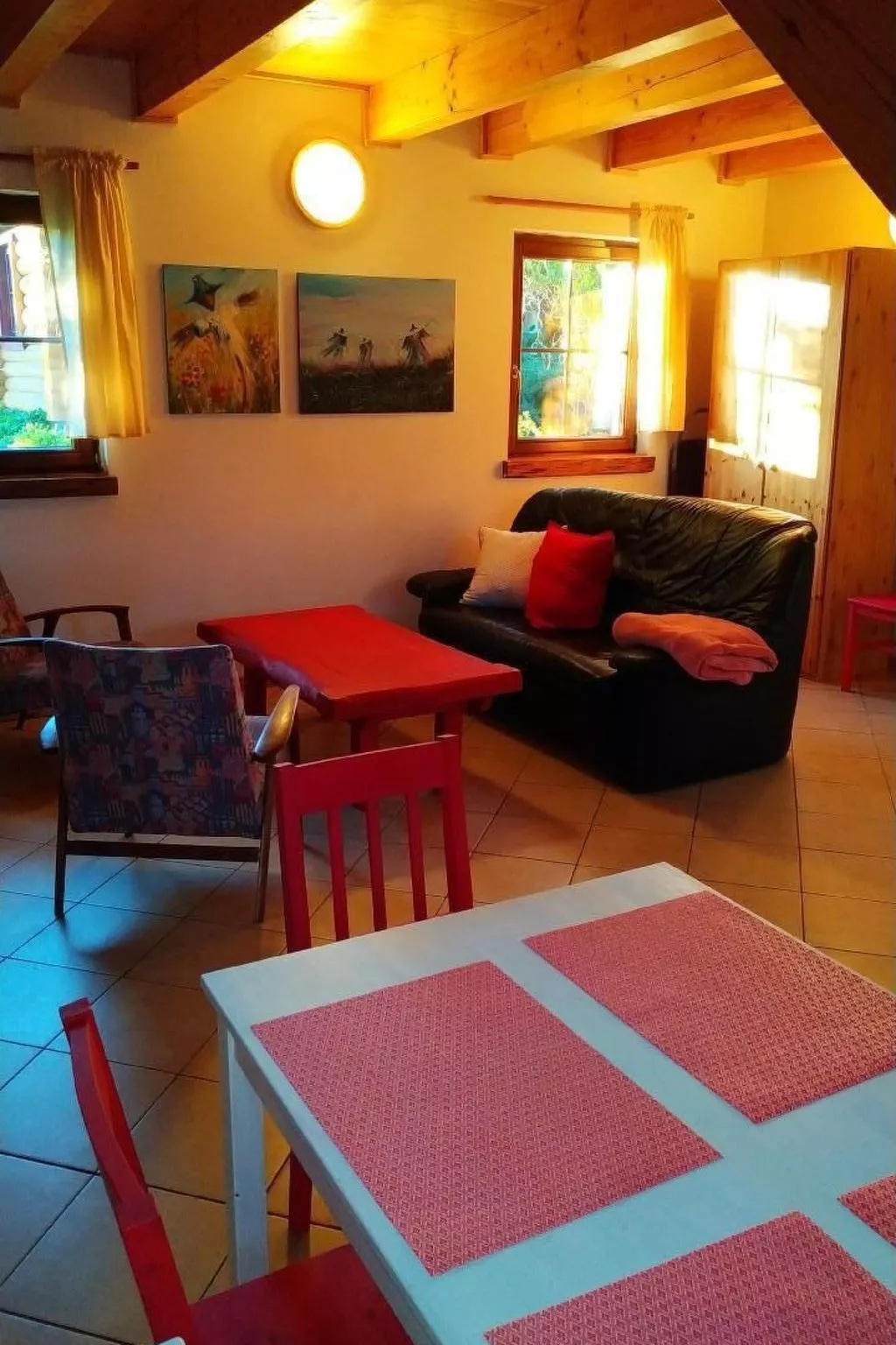 Mit privatem Balkon-Inside