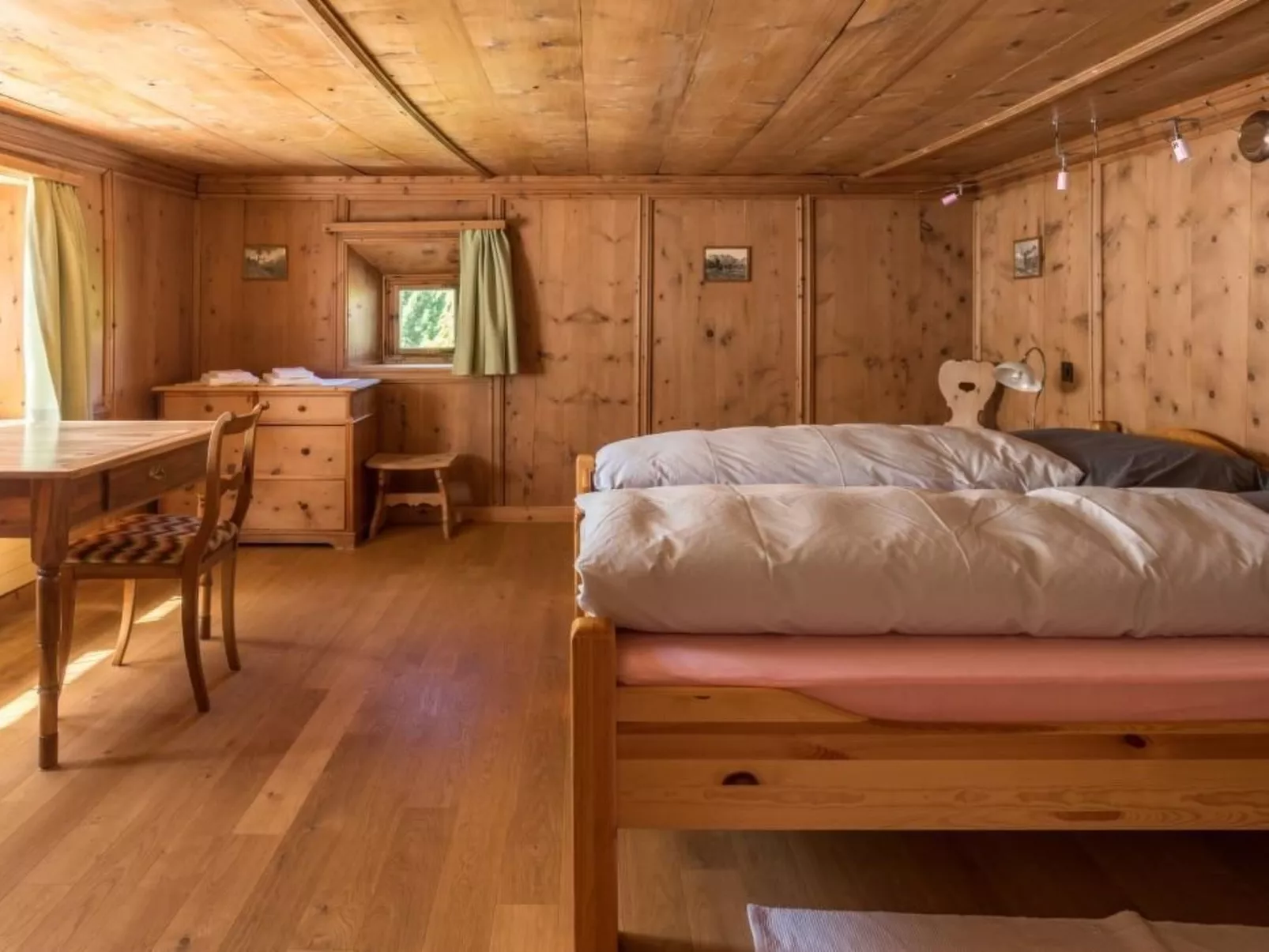 Chesa Meuli Fex-Dedans