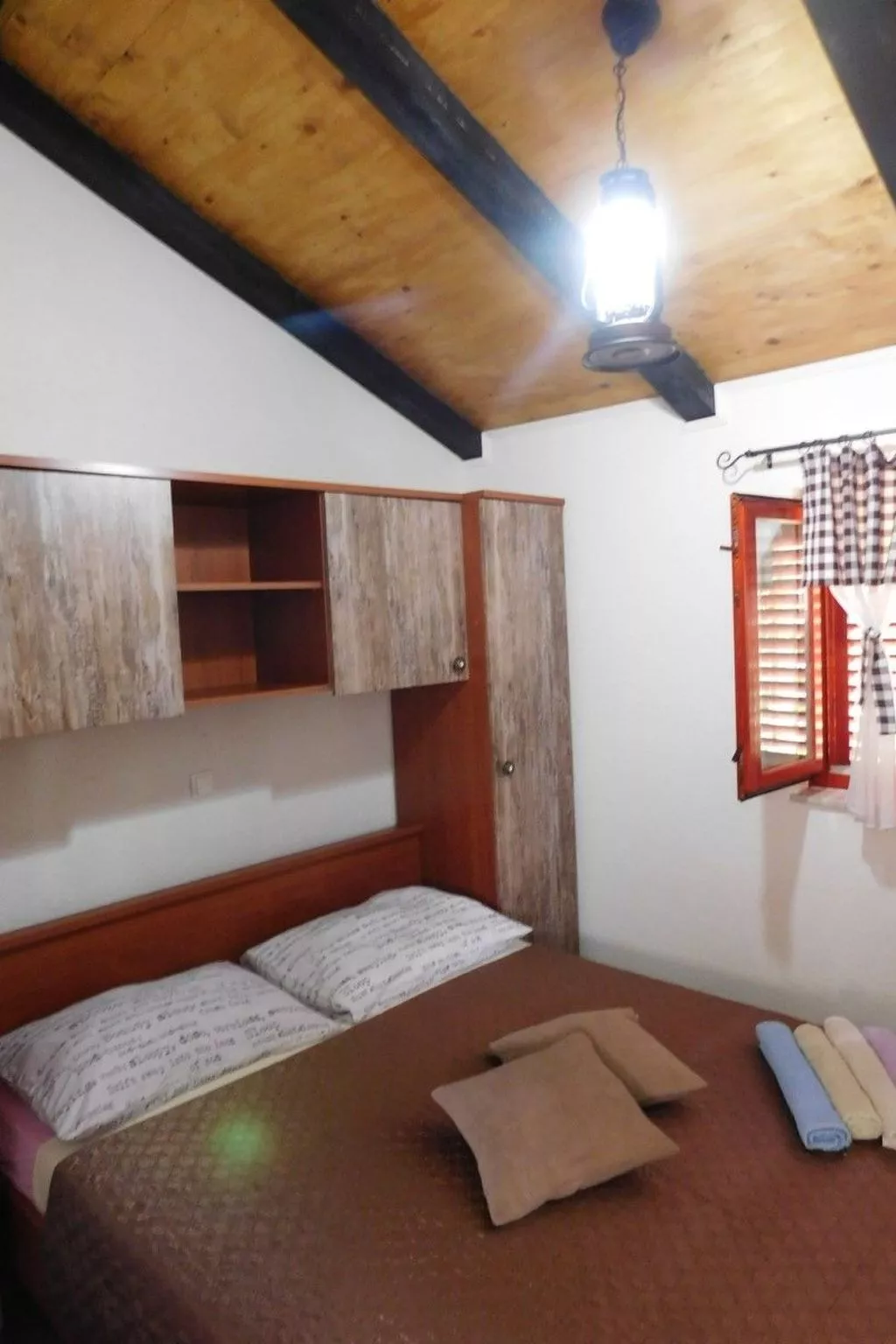 Bungalow mit Gartenblick-Drinnen