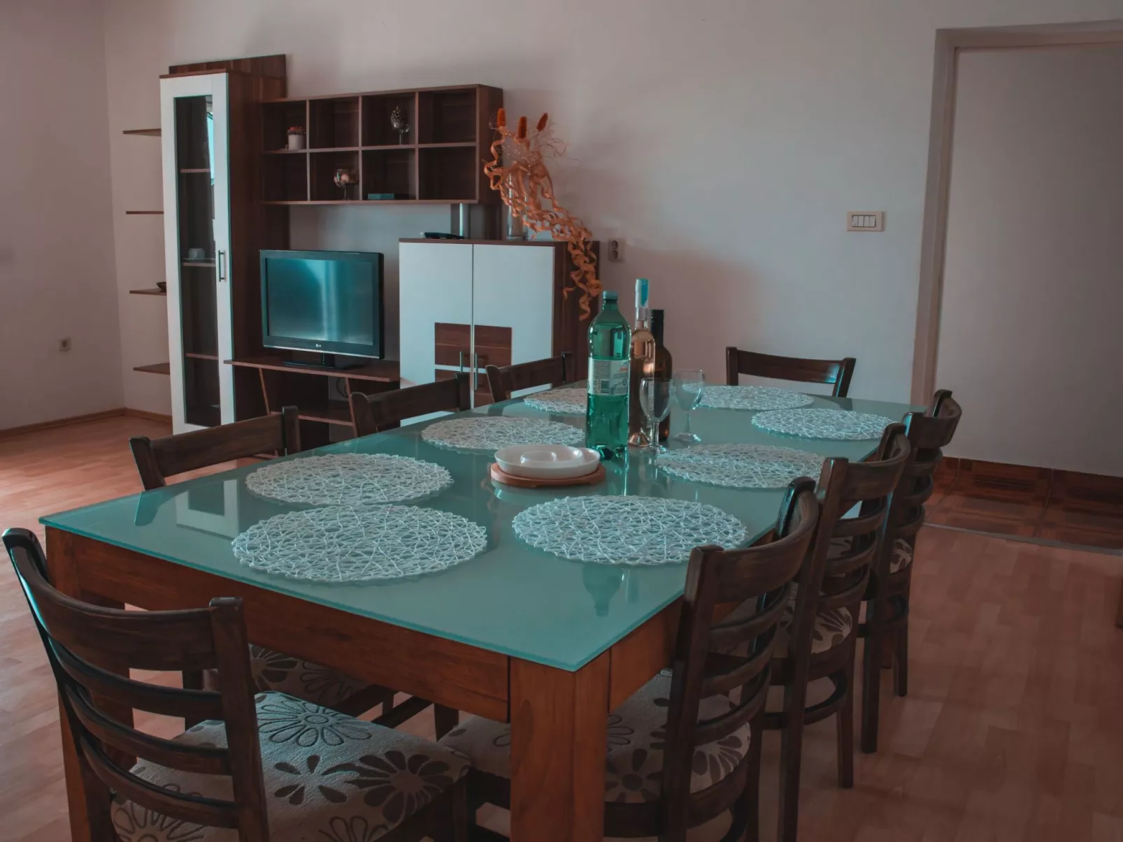 Deh 7, Dorf Štinjan-Drinnen