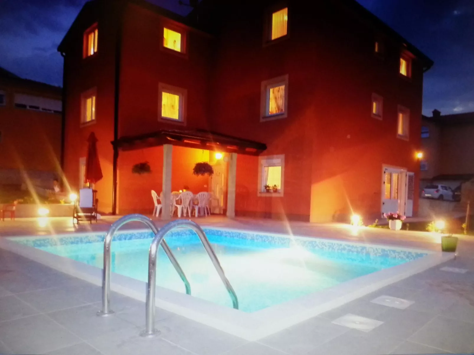 Mit Panoramablick in ruhiger Lage-Outside