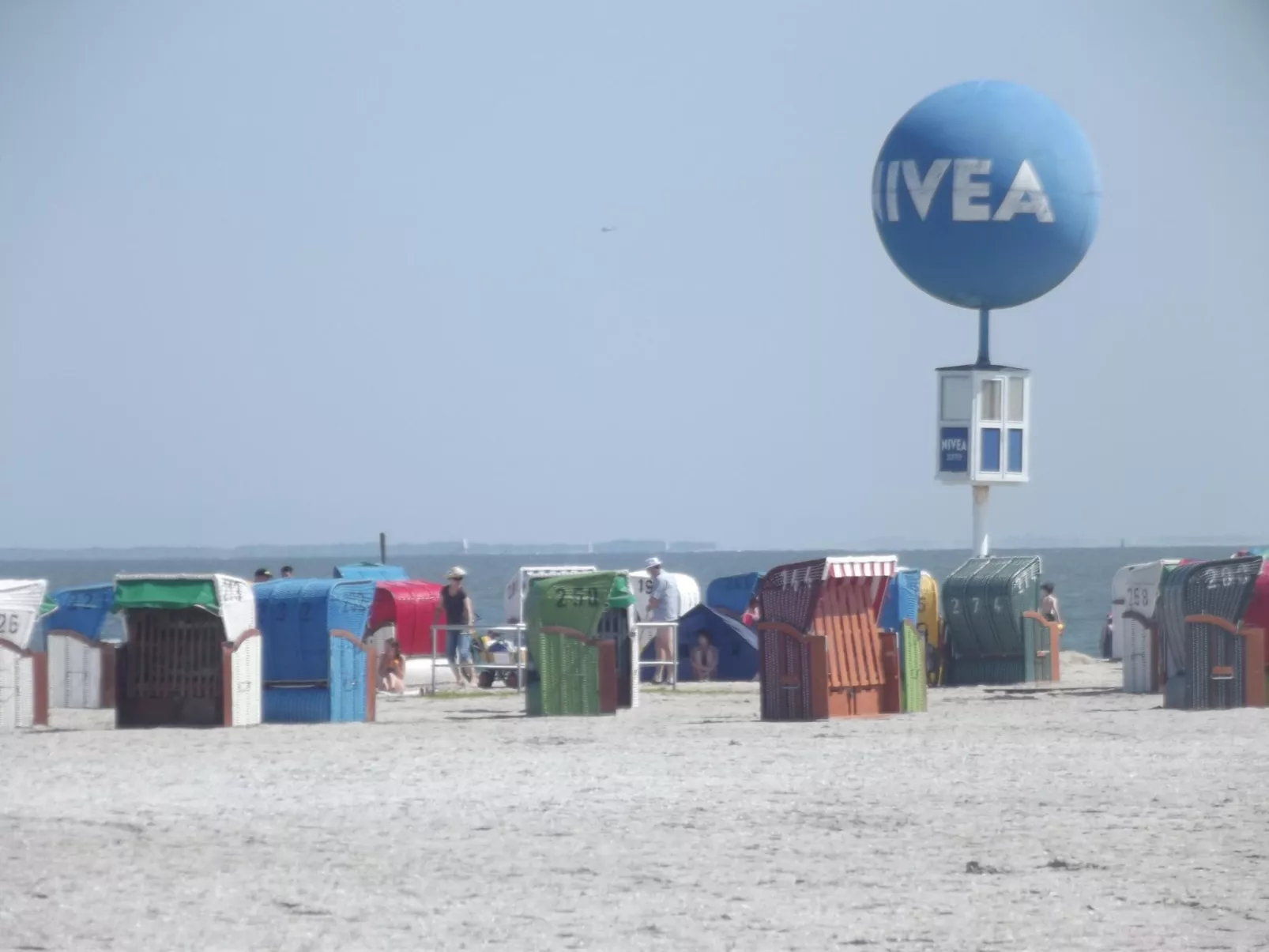 Mit Garten und Terrasse-Inside