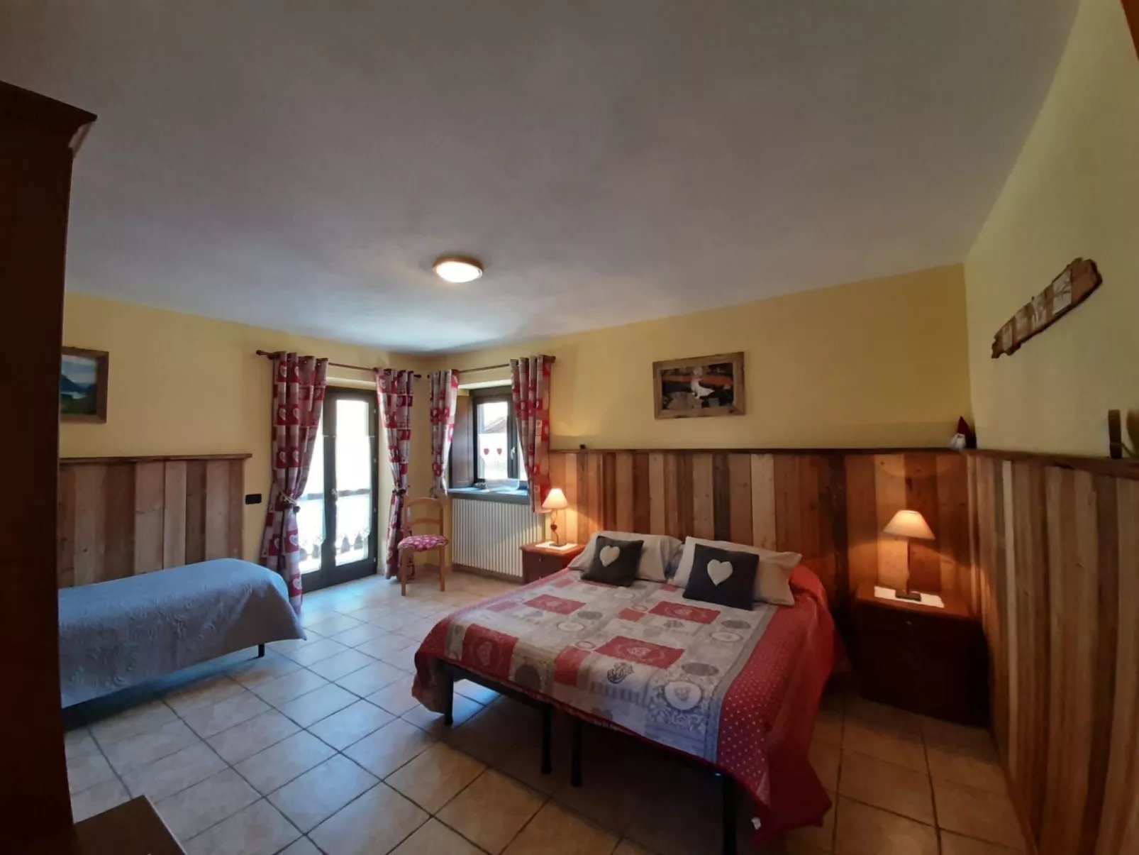 Helle, panoramische Wohnung in den Alpen.-Inside