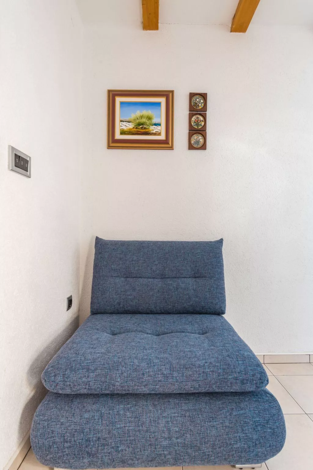 In Sukošan mit Privatem Garten-Dedans