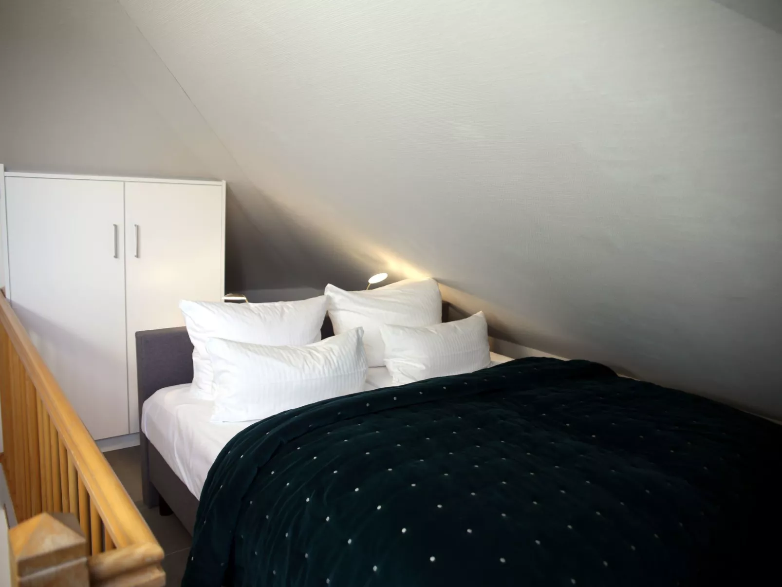 In Wenningstedt-Braderup (Sylt)-Drinnen