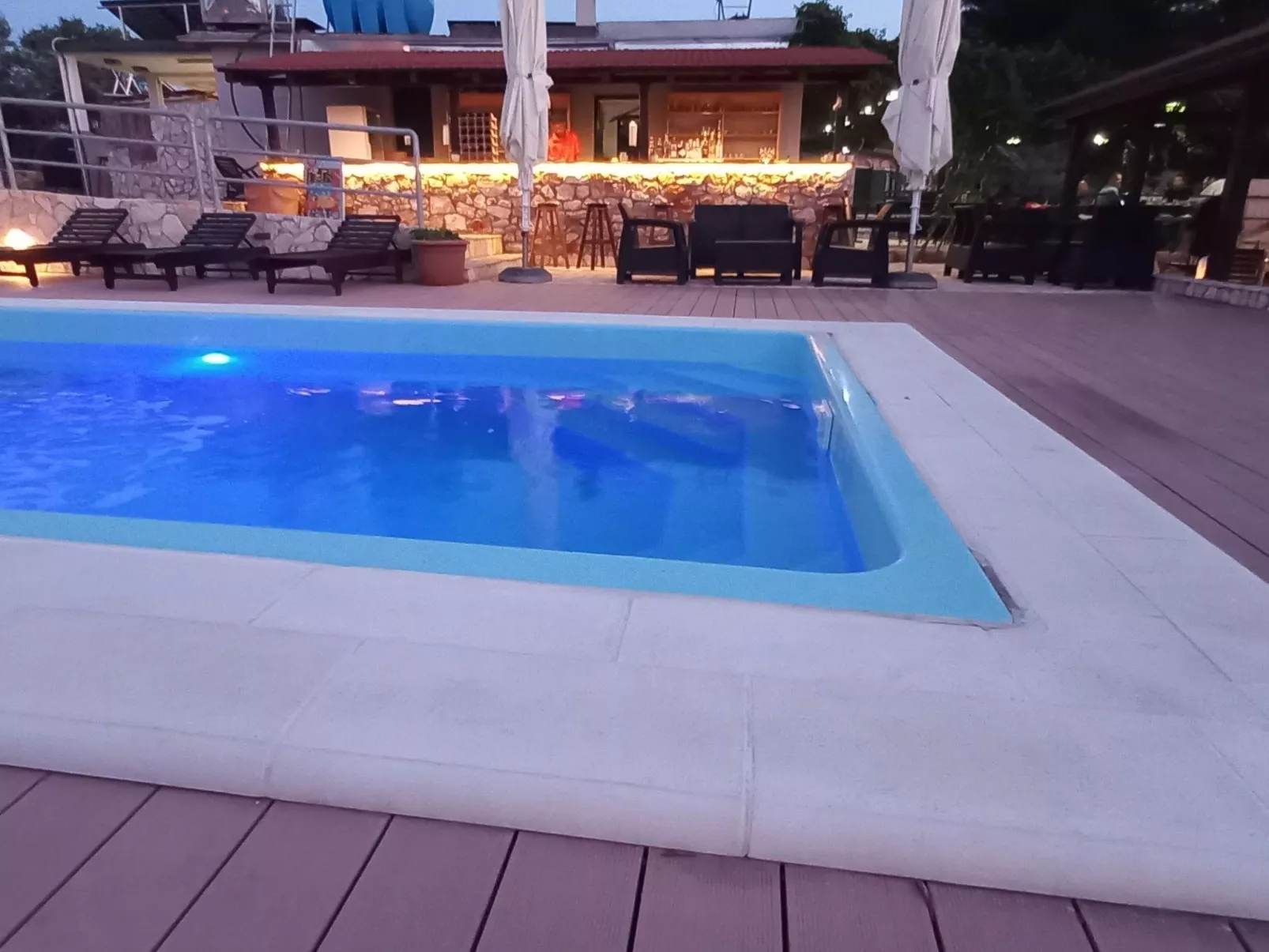 Strandhaus Lady - Ferienanlage Bain, Žut - Kornati-Dedans