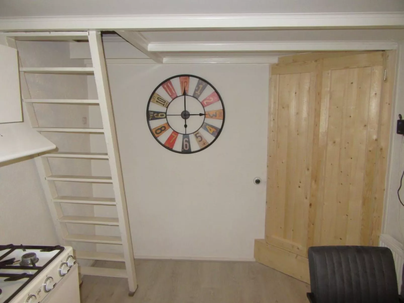 "Emmastraat" mit Terrasse-Drinnen