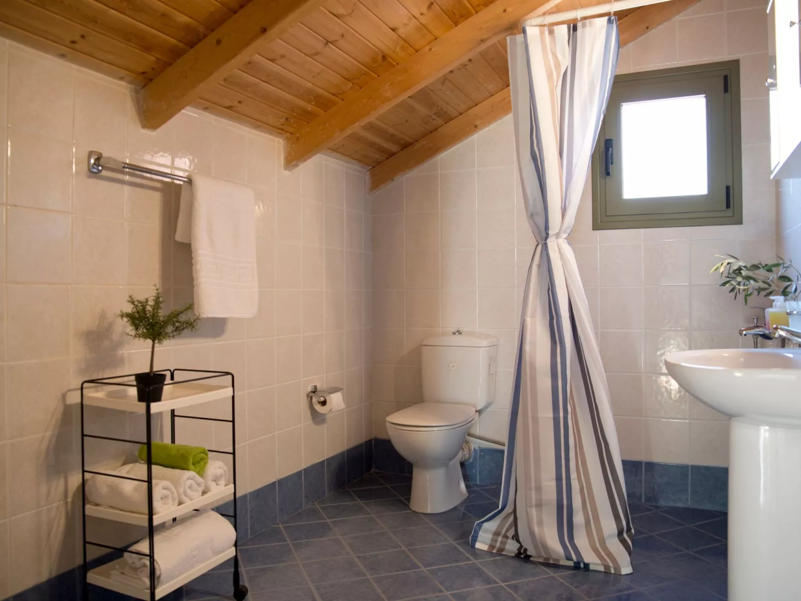 Haus in Nea Tirintha mit privatem Parkplatz-Image-tags.info