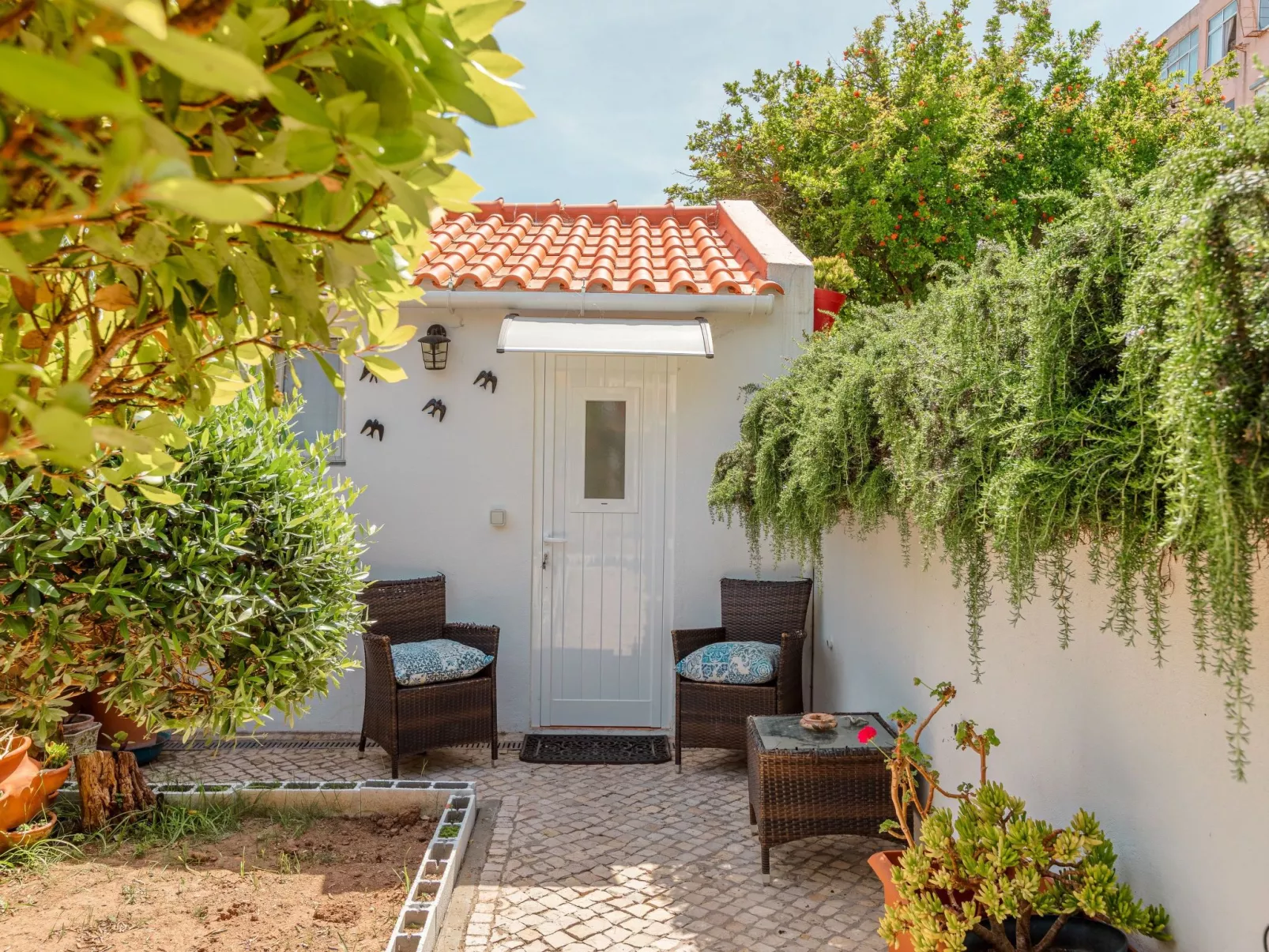 In Algés mit Kleinem gemeinsamem Pool - Draußen