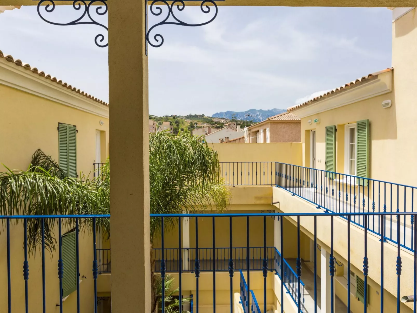 Am Meer in Korsika-Draußen