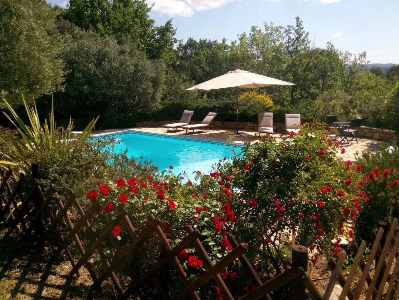 Mit privatem Pool in Cotignac-Outside