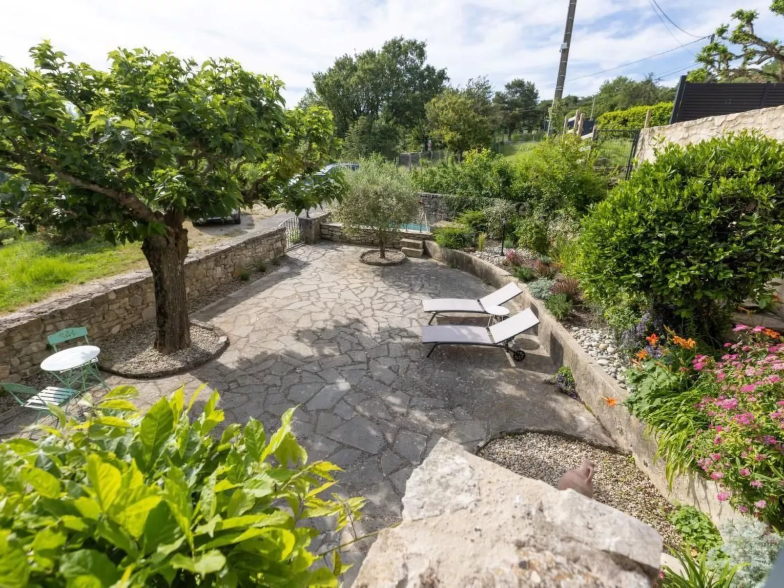 Clos de l'Olivier-Draußen