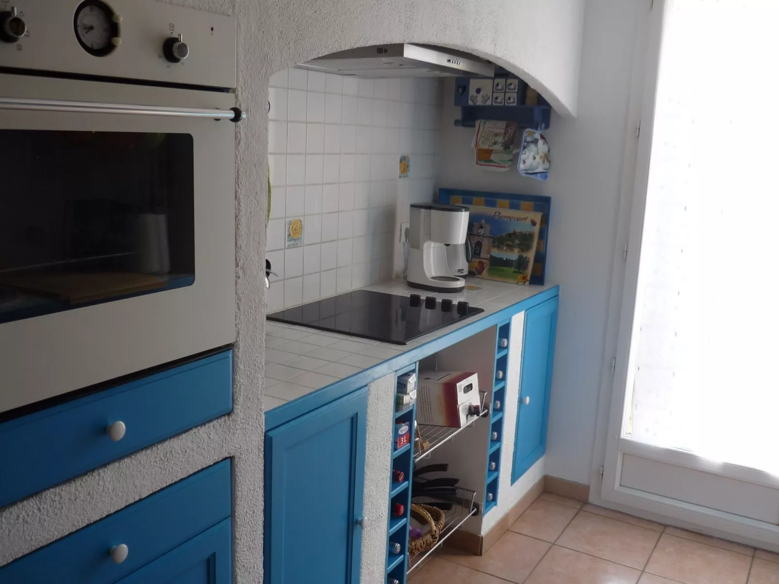 Komfortables Ferienhaus mit Gemeinschaftspool-Inside