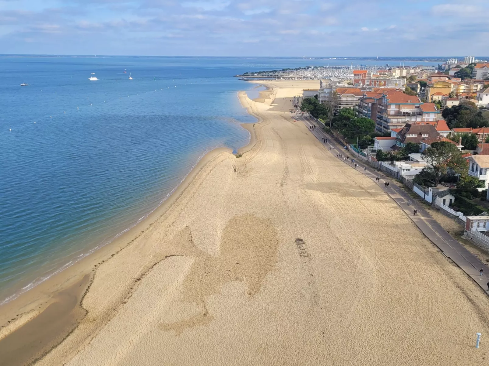 Warmherziges Haus mit ebenerdigem Zugang-Outside