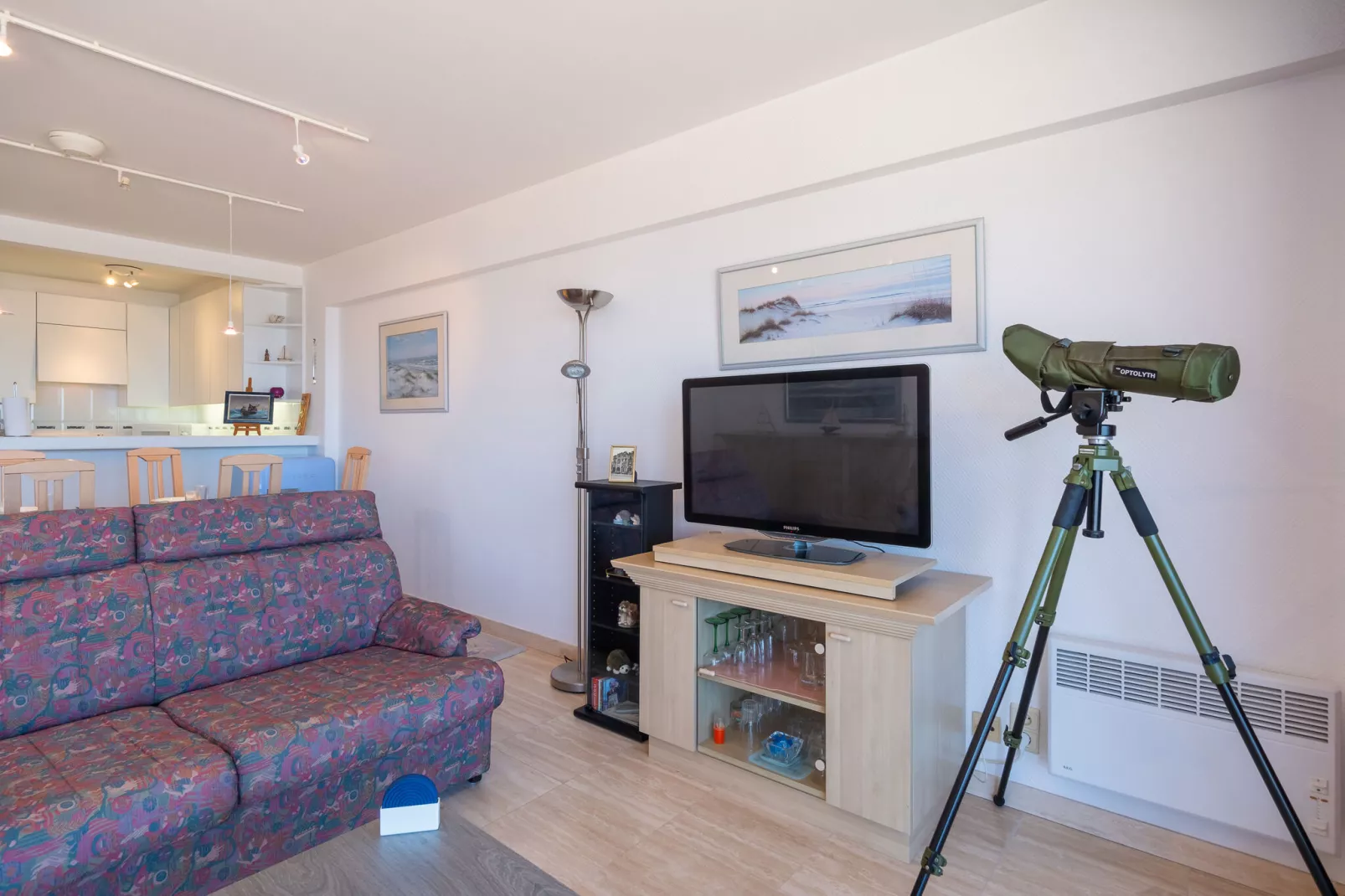 Mistral 0801-Living room