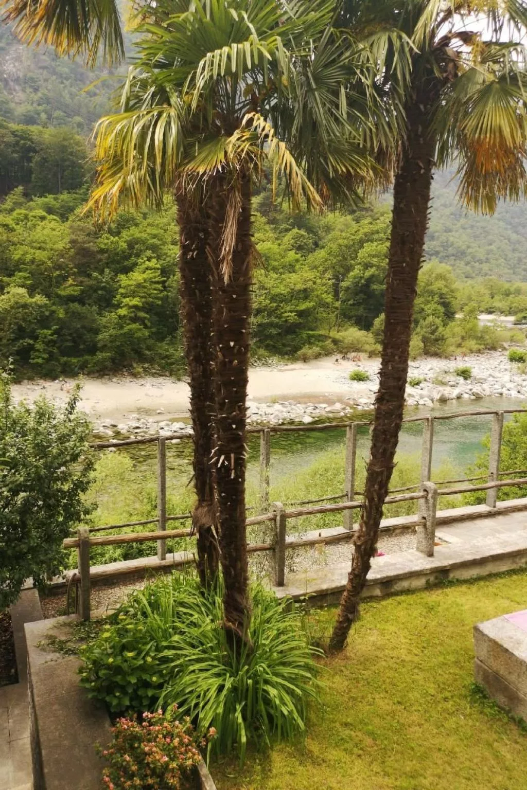 Villa Maggia Tal-Draußen