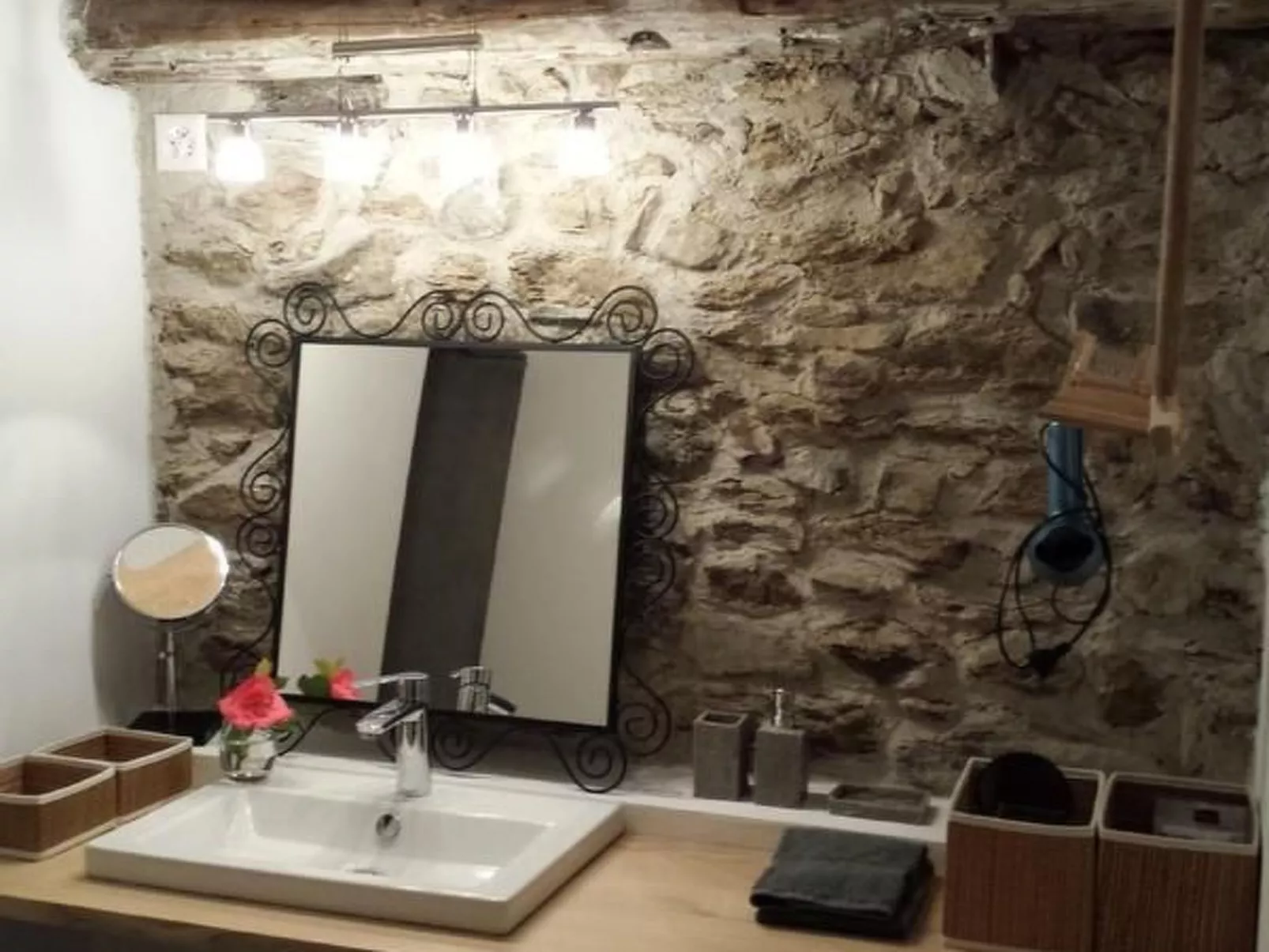 Casa Geissenstall-Dedans