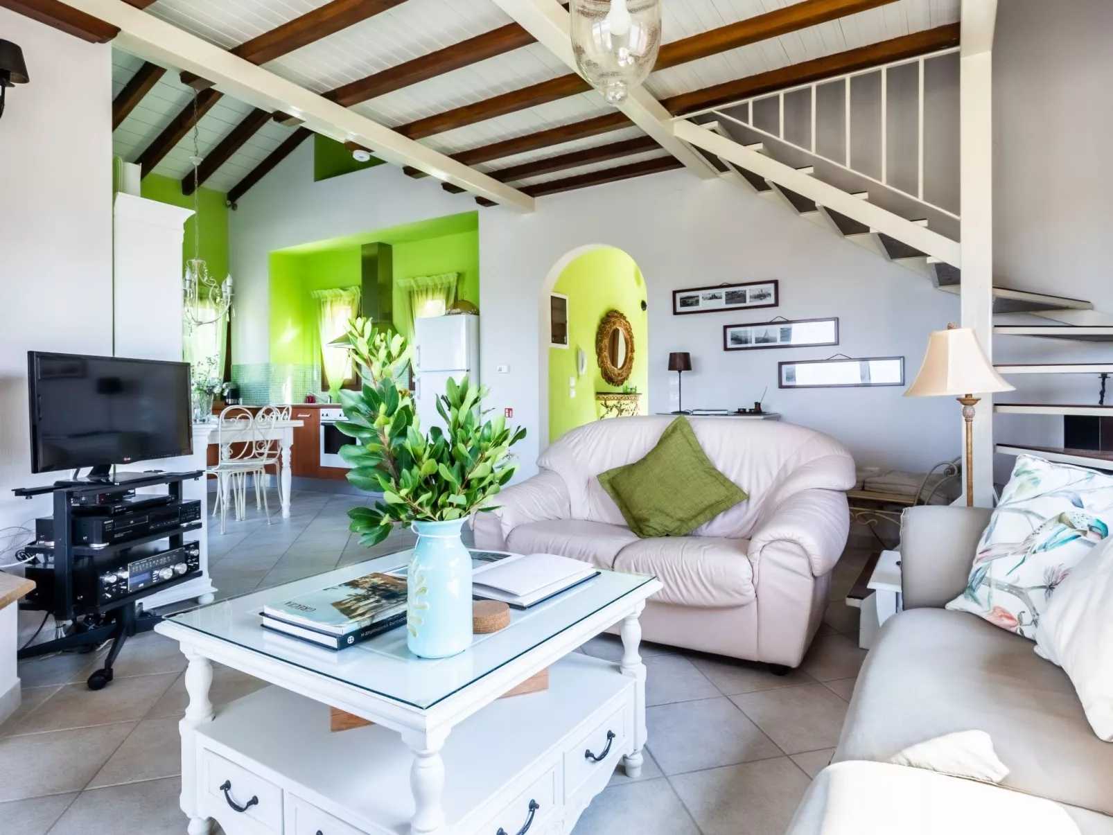 Villa Amaryllis in Skopelos-Inside