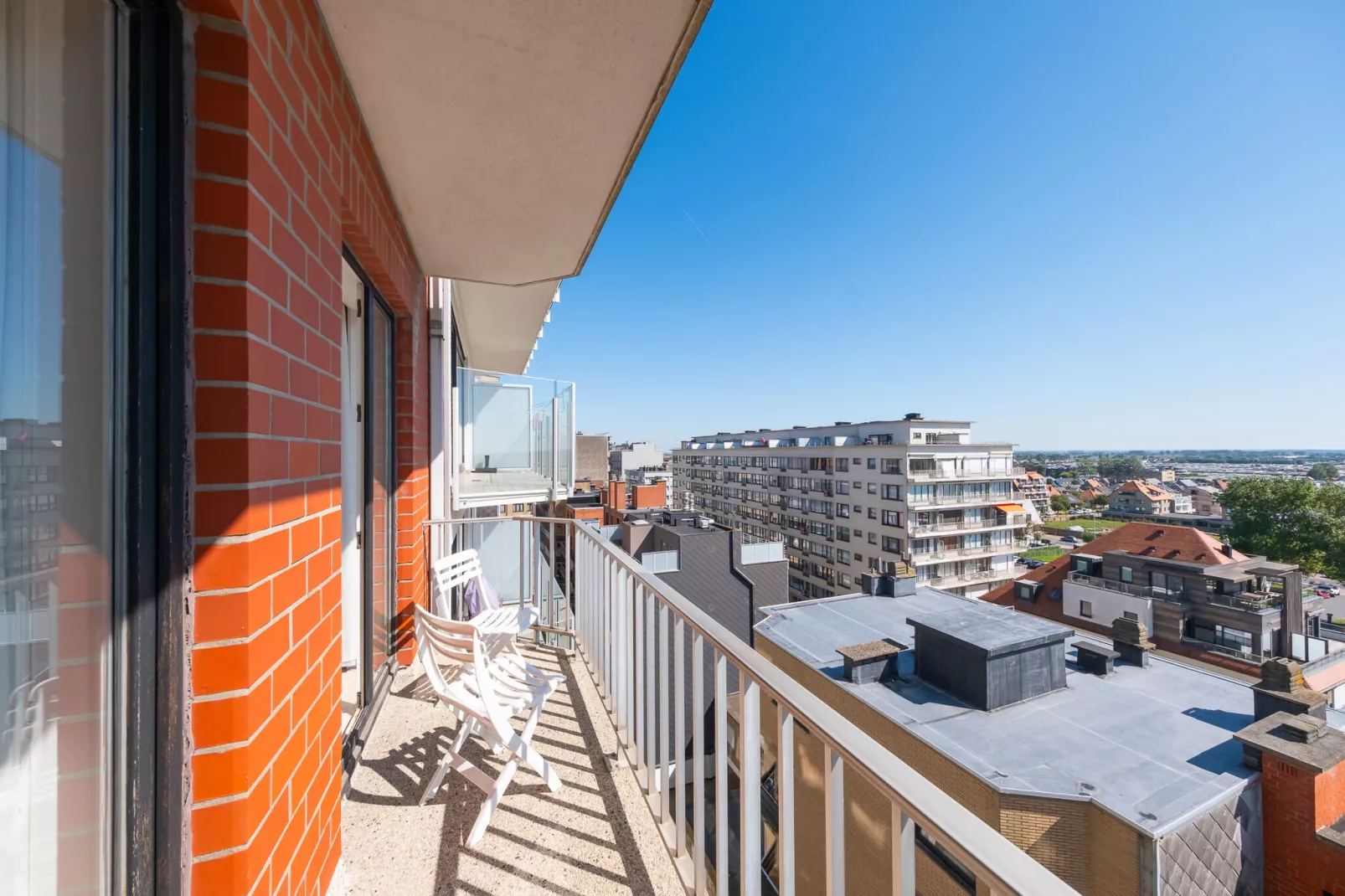Mistral 0801-Terrace balcony