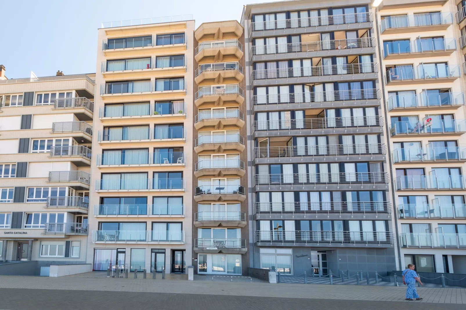 Mistral 0801-Exterior summer