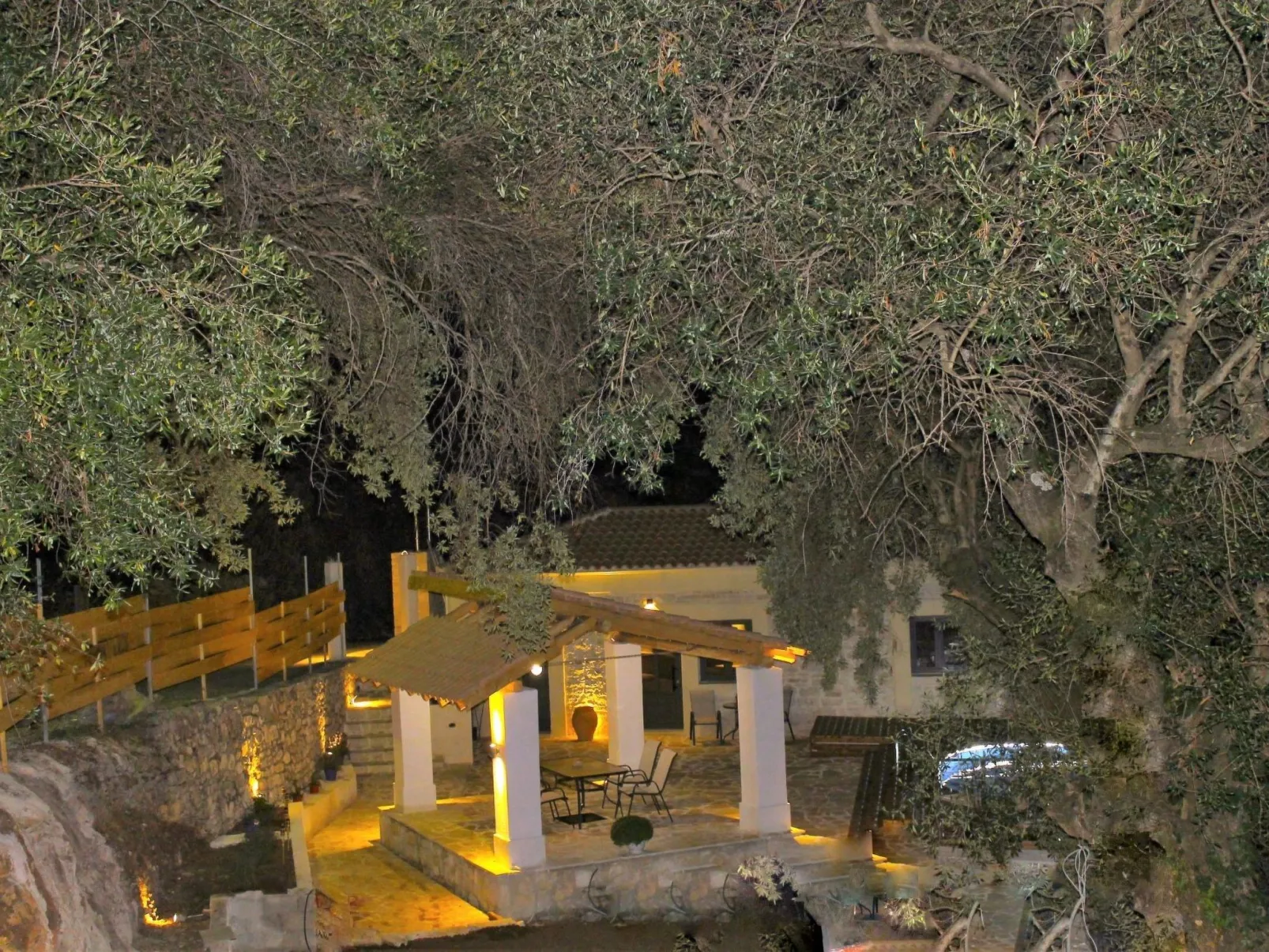 Villa Amfiliki in der Nähe der Agni-Bucht mit privatem Pool-Inside