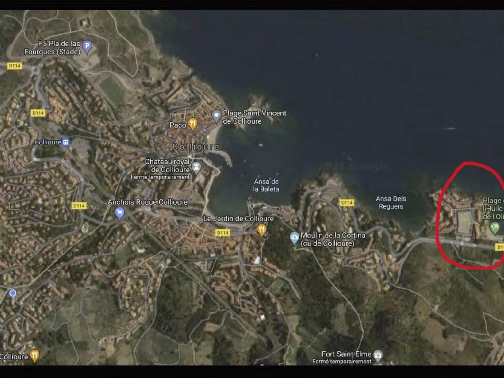 Mit Blick auf das Wasser-Outside